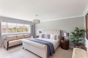 Photo 11- click for photo gallery